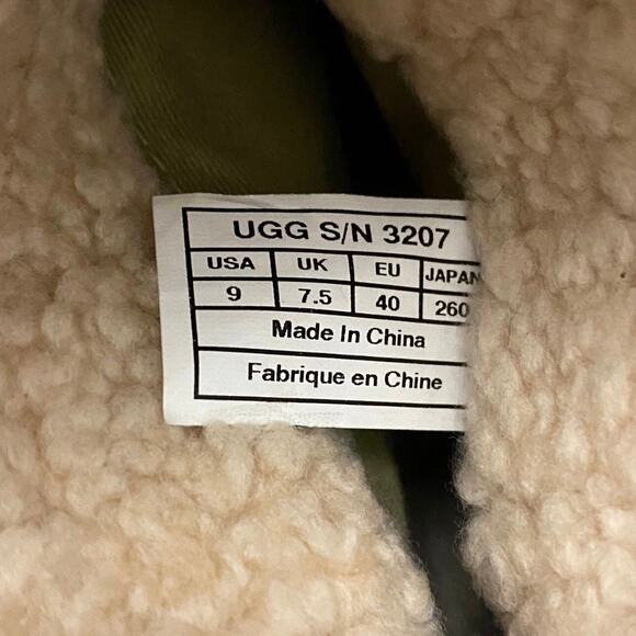 UGG Shearling Clog Boots Womens 9 Black Leather Wooden Heel Studded - - Picture 8 of 8